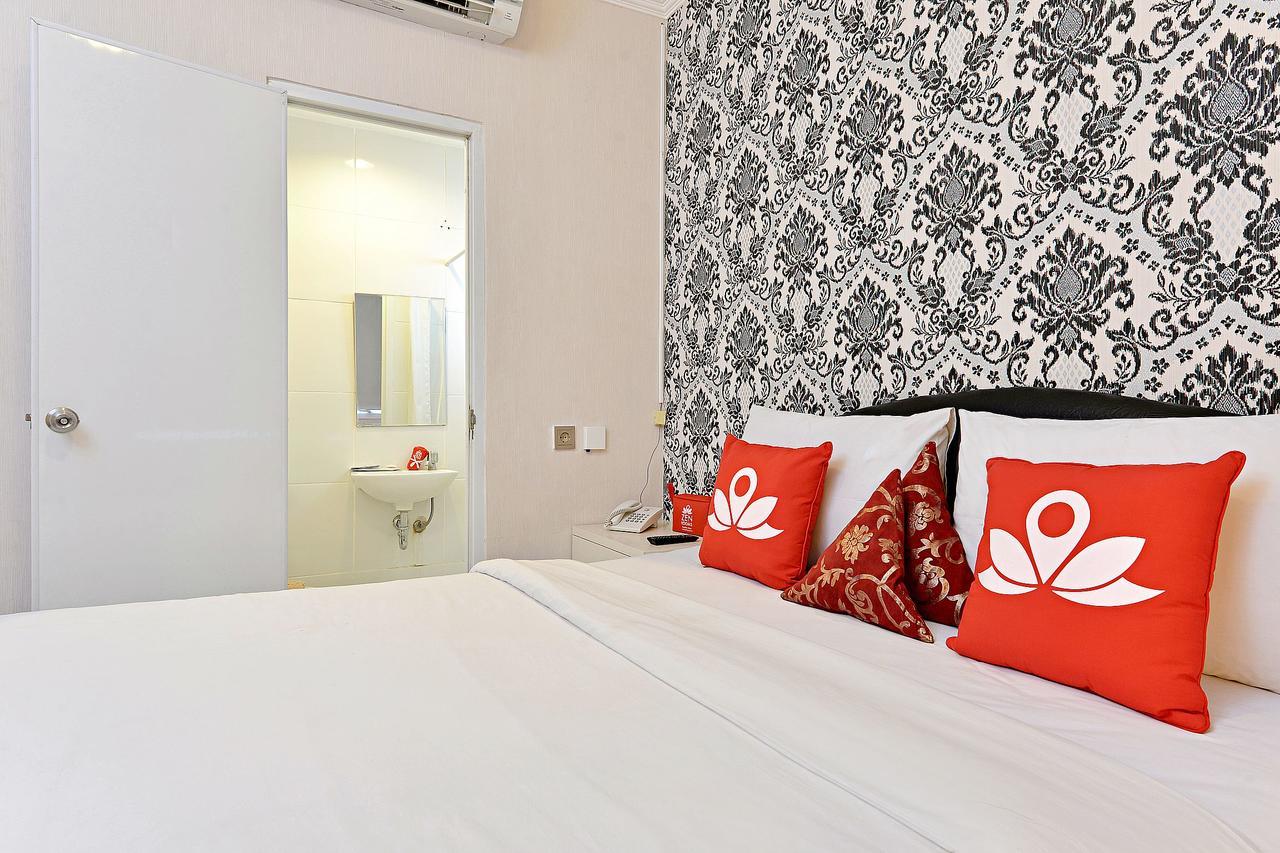 Zen Rooms Basic Tangerang Aeropolis Eksteriør bilde